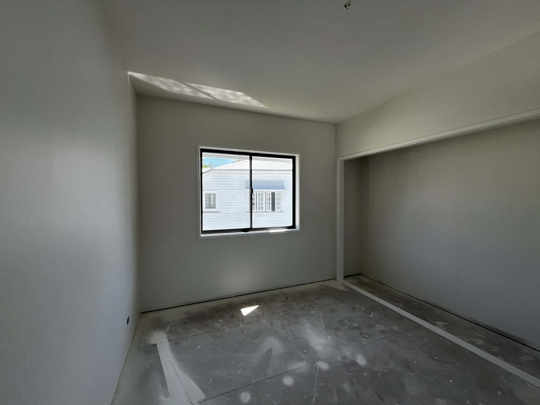 Bedroom finish